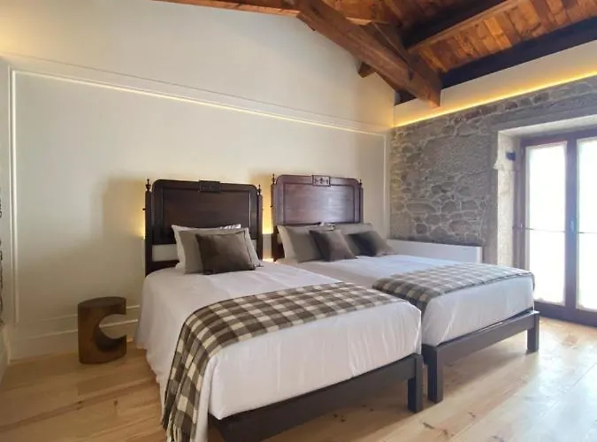 מלון Dos Reis Rural Maía